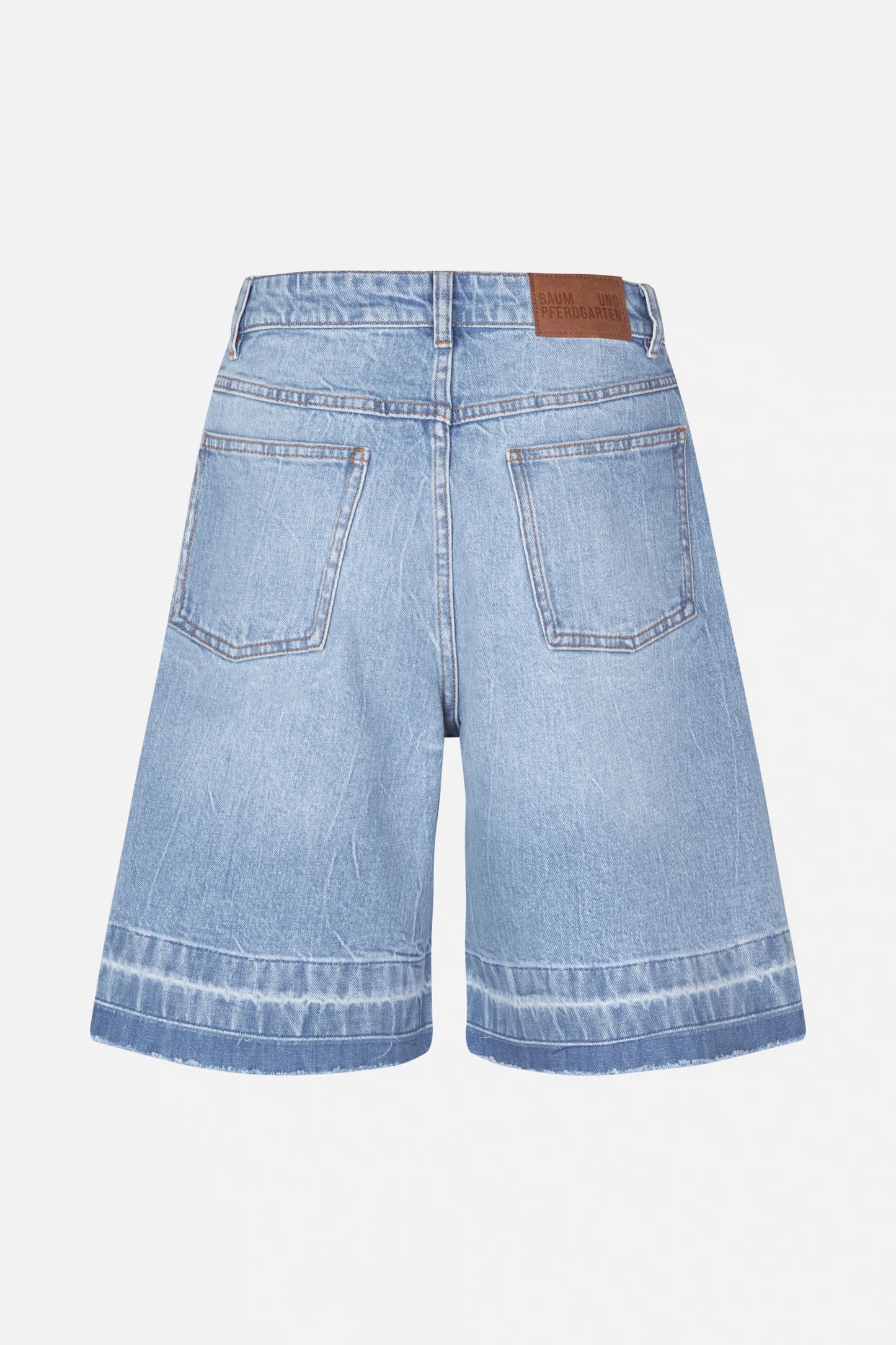 Nolie short