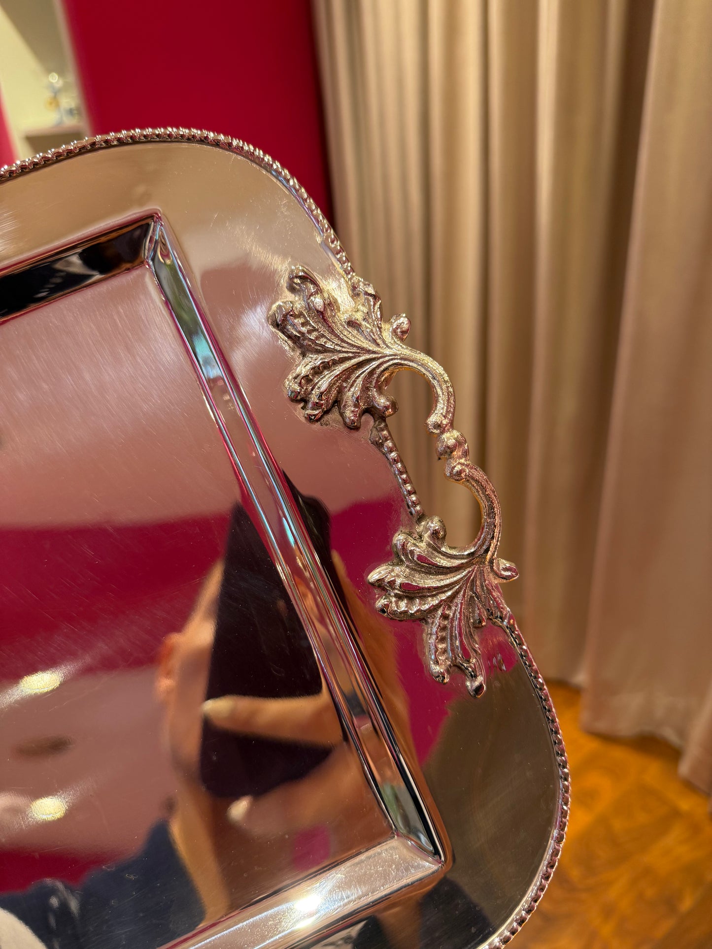 Classic argent tray